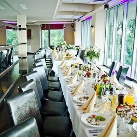 波勒斯基酒店 酒店